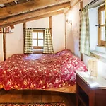 Maison De Charme Avec Jacuzzi