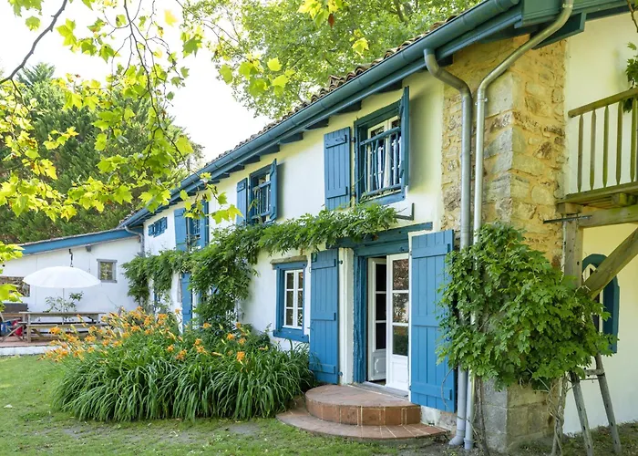 Maison De Charme Avec Jacuzzi Casa de Férias
